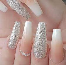 Fashion nails